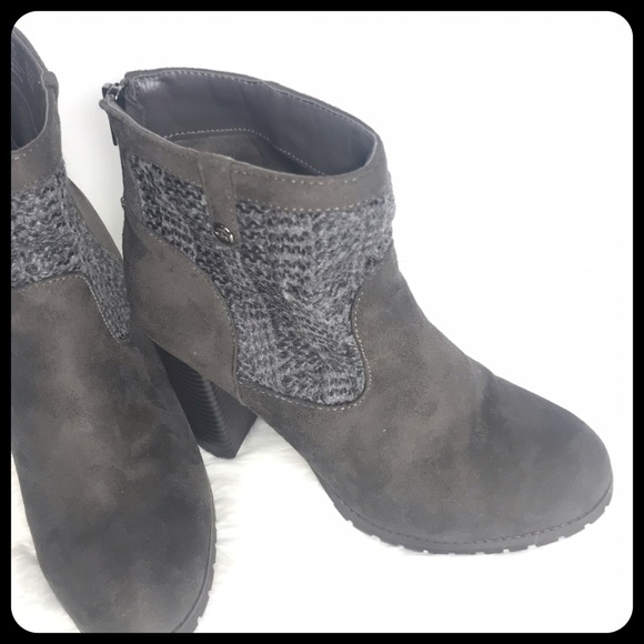 Juicy Couture Gray Ankle Boots - Picture 3 of 7